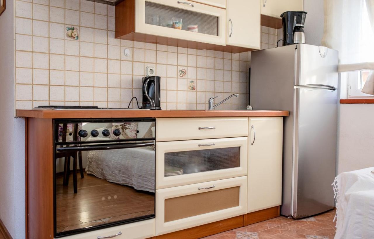 Apartments Vladimir 2836 Palit Extérieur photo