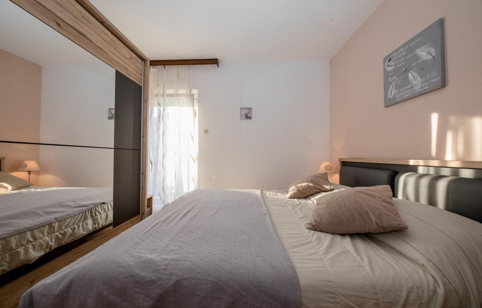 Apartments Vladimir 2836 Palit Chambre photo